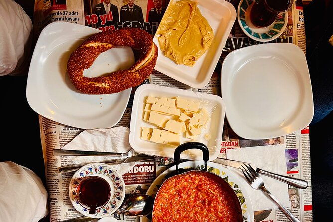 guided-street-food-tour-breakfast-in-europe-lunch-in-asia