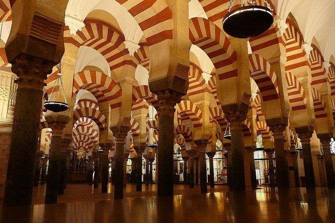 guided-tour-of-the-mosque-cathedral-in-private-tickets-included