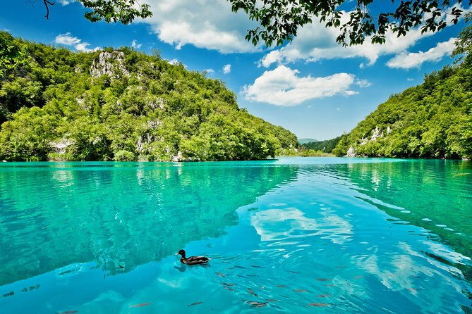 guided-transfer-from-split-to-zagreb-with-plitvice-lakes-stop