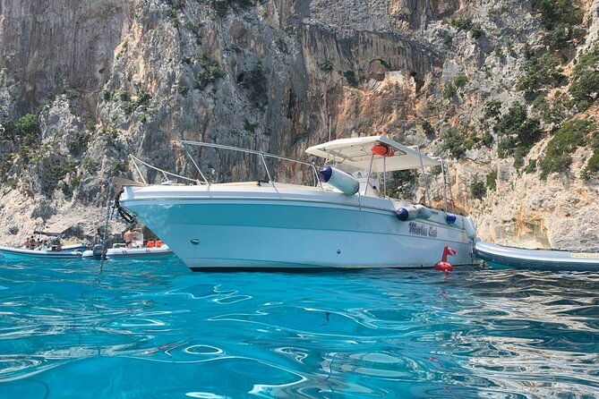 gulf-of-orosei-speedboat-trip-with-aperitif-from-cala-gonone