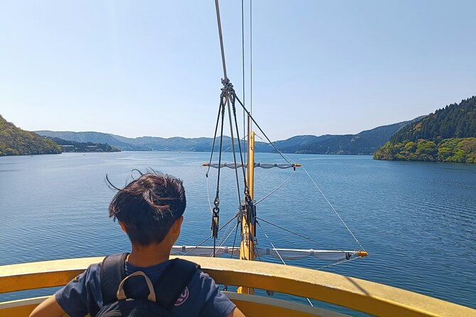 hakone-lake-ashi-cruise-hot-bath-private-sightseeing-trip