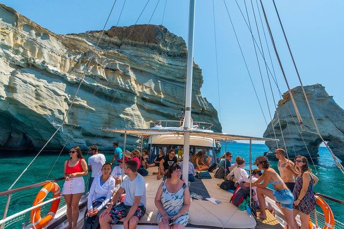 half-day-boat-tour-to-kleftiko-milos