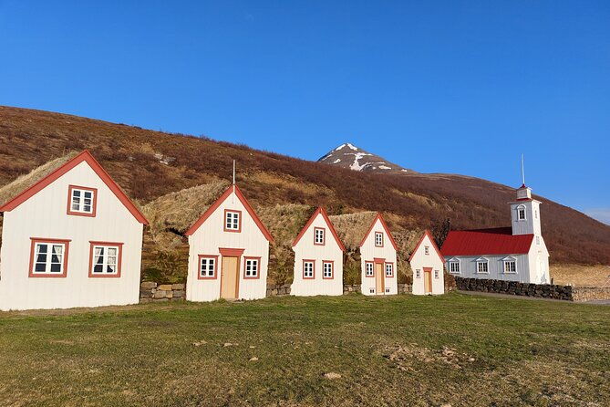 half-day-combo-tour-to-godafoss-laufas-and-the-christmas-house