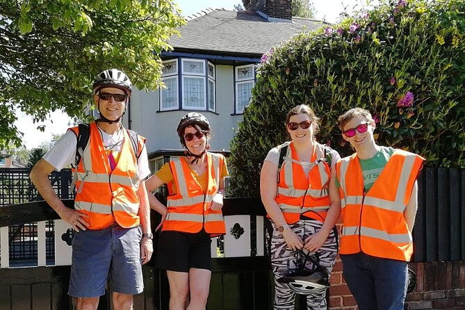 half-day-liverpool-electric-beatles-bike-tour