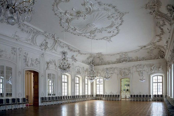half-day-private-trip-to-rundale-palace-and-garden