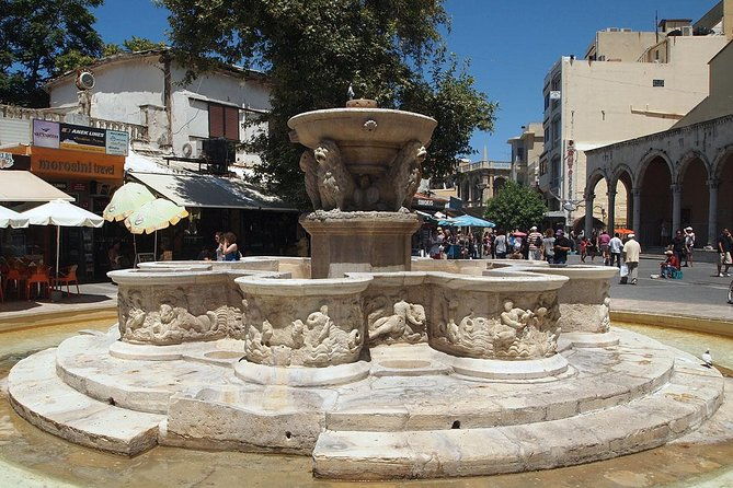 heraklion-city-walking-tasting-tour-stroll-downtown