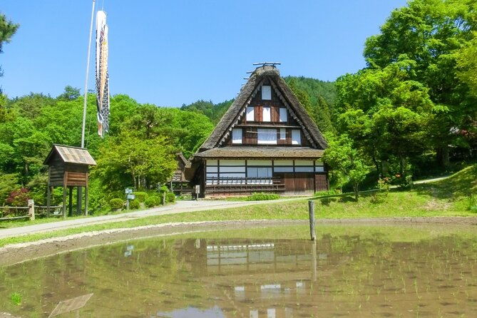 hida-folk-village-museum-passes-in-takayama-japan