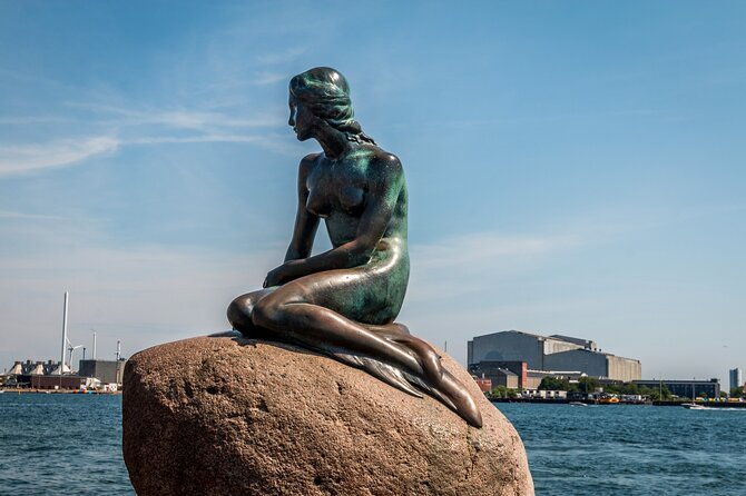 highlights-and-secrets-of-copenhagen-private-walking-tour