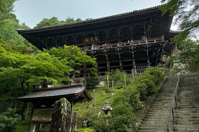 himeji-private-guided-tour-of-himeji-castle-and-engyoji-temple