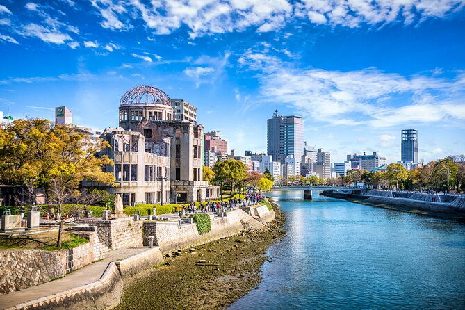 hiroshimas-historic-walk-castle-dome-peace-park