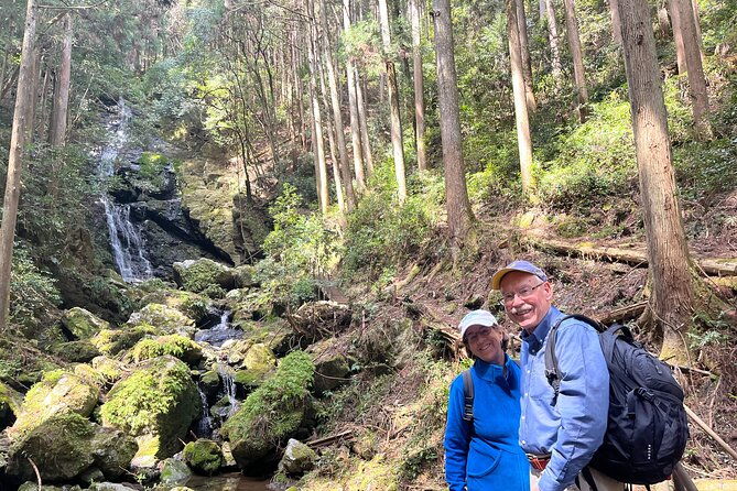 historic-and-natural-guided-hike-in-yoshino