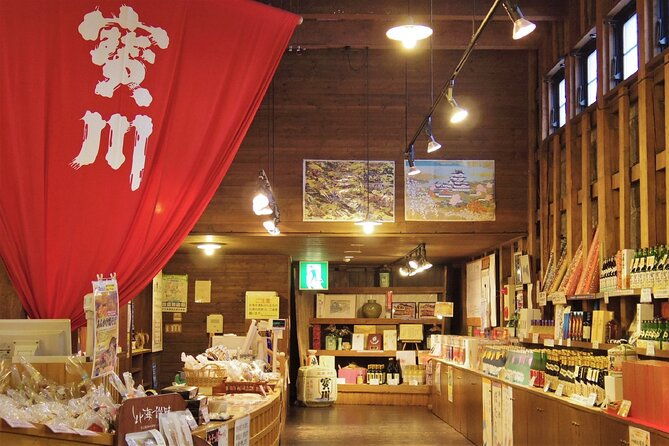 hokkaido-otaru-aquarium-ropeway-cinematic-bus-tour-from-sapporo