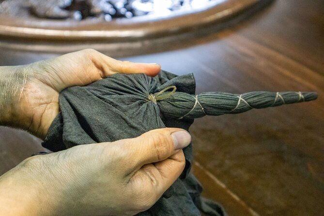 indigo-dyeing-experience-scarf-tokushima-shikoku