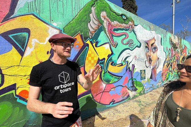 insider-street-art-tour-with-exclusive-visit-to-artist-studios