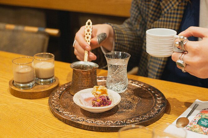 istanbul-turkish-coffee-making-fortune-telling-workshop