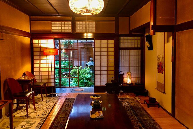 japanese-tea-experience-at-local-family-machiya-house-in-takayama