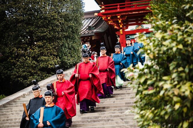 kamakura-tour-with-pro-photographer-tsurugaoka-hachimangu-shrine