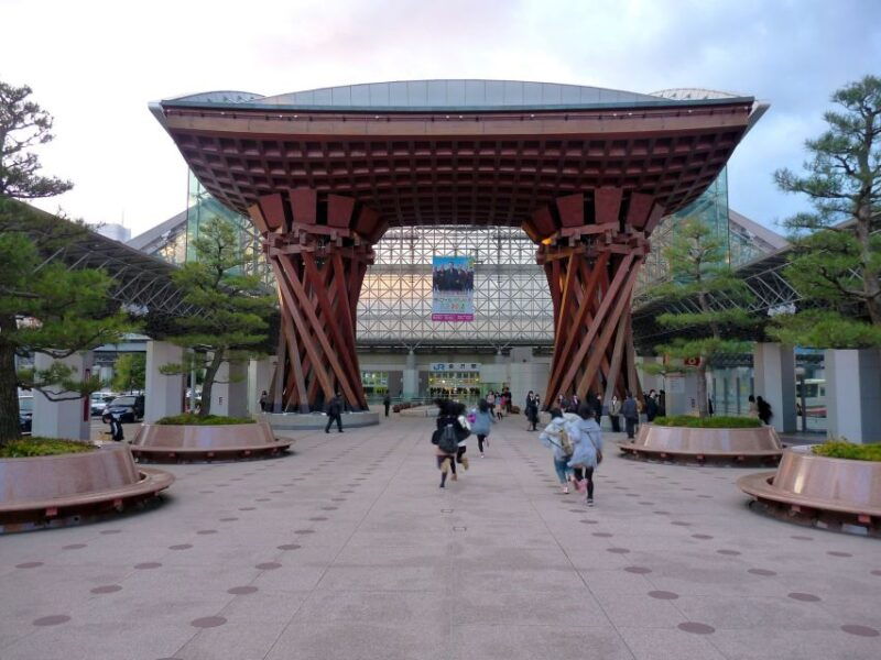 kanazawa-like-a-local-customized-guided-tour
