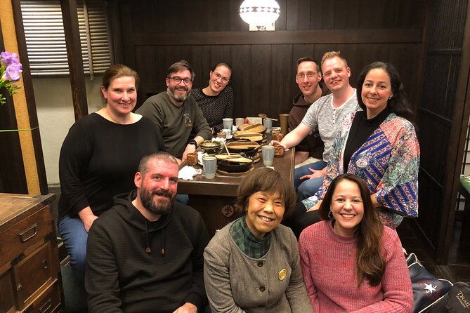 kanazawa-night-tour-with-local-meal-and-drinks