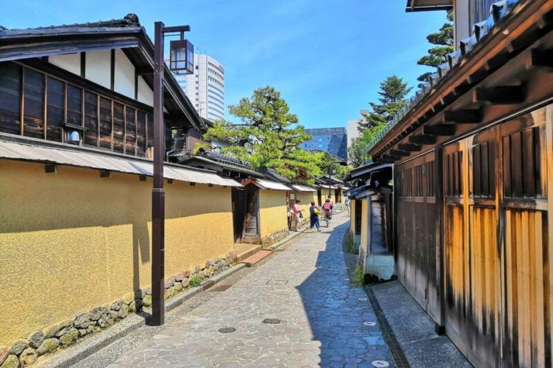 kanazawa-private-tour-with-local-guide