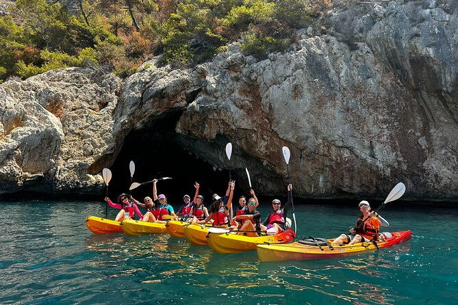 kayak-route-through-cala-granadella