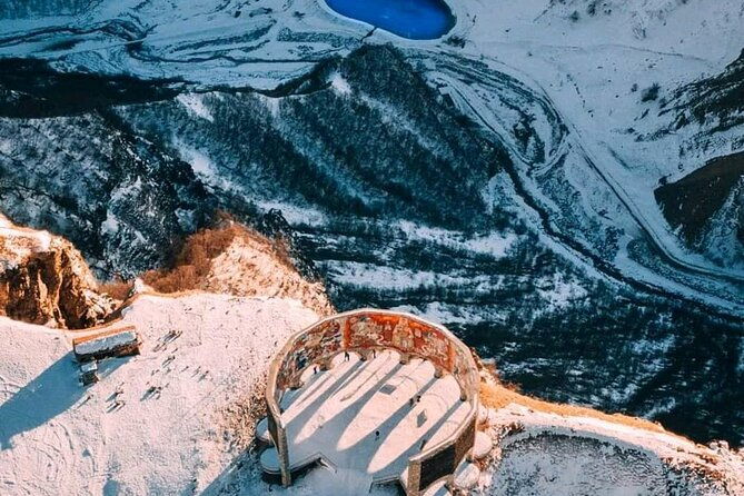 kazbegi-gudauri-ananuri-one-day-group-tour-from-tbilisi