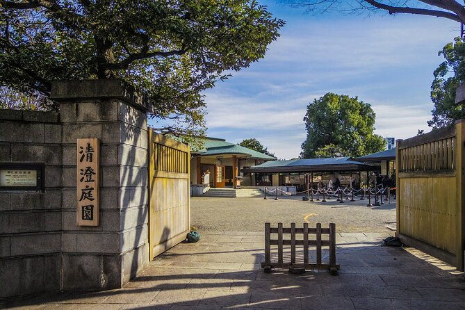 kiyosumi-garden-sunamchi-ginza-and-fukagawa-fudodo-tour