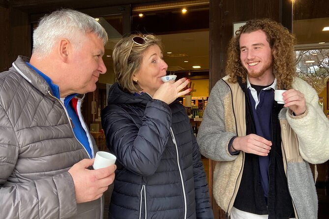kobe-sake-walking-tour-in-japans-top-sake-breweries