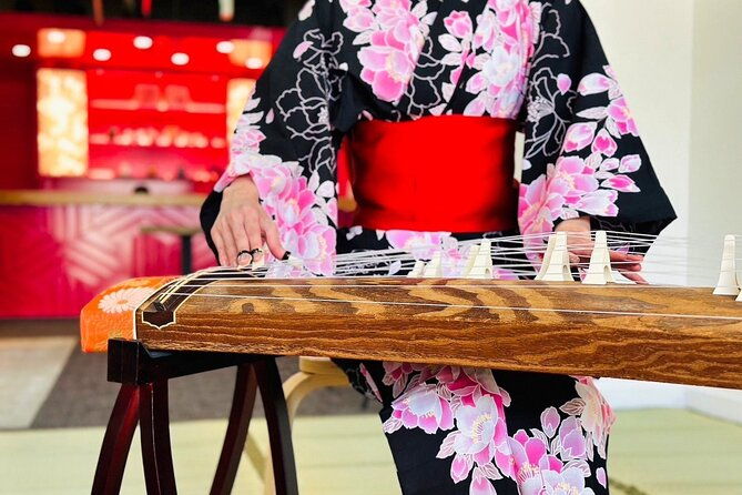 koto-japanese-traditional-instrument-experience