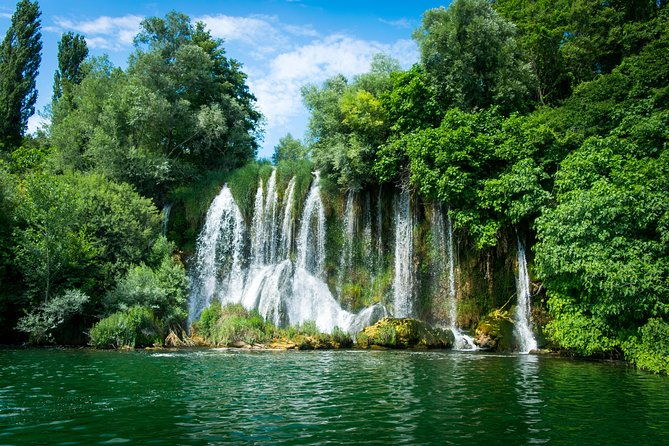 krka-waterfalls-food-wine-tasting-boat-ride-zadar-old-town