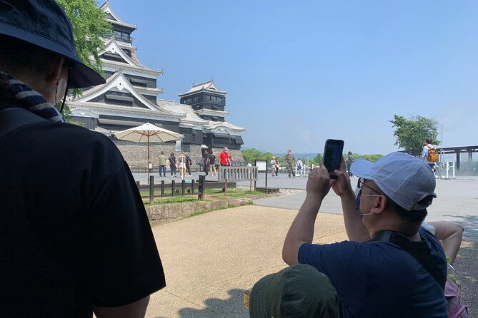 kumamoto-castle-walking-tour-with-local-guide