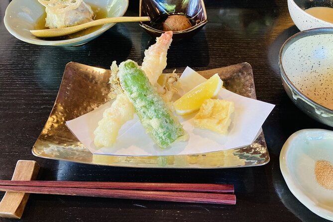 kyoto-gion-walking-private-tour-and-customized-kappo-dinner