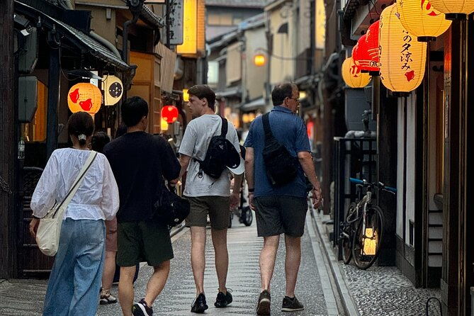 kyoto-half-day-private-tour-gion-geisha-districts-kiyomizu
