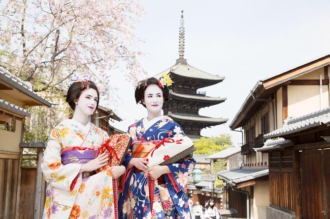 kyoto-kiyomizudera-temple-maiko-strolling-plan-22000-yen