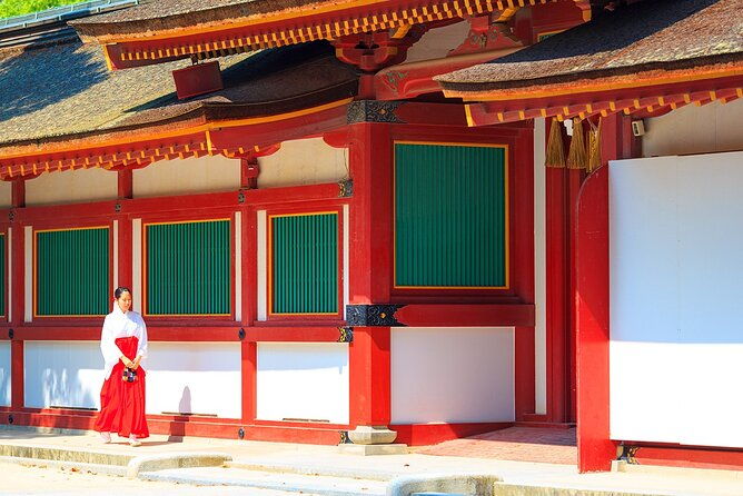kyushu-full-day-tour-with-dazaifu-shrine-frog-temple-and-yufuin