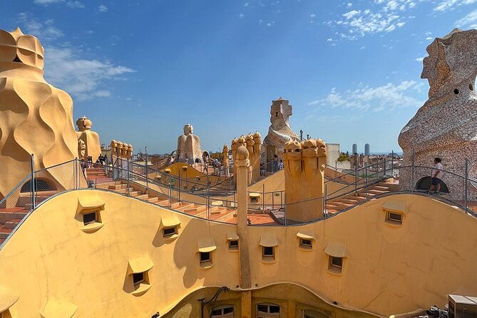 la-pedrera-morning-guided-tour-with-optional-casa-batllo-ticket