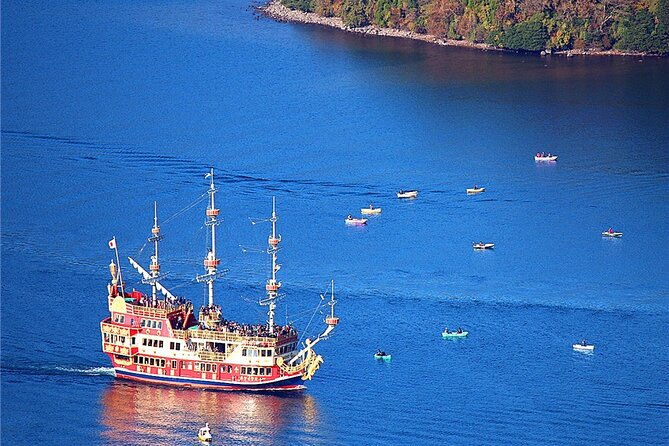 lake-ashi-hakone-owakudani-kowakien-with-daily-chauffeur