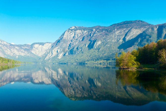 lake-bled-and-bohinj-with-vintgar-gorge-included