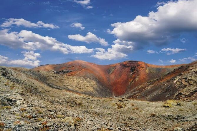lanzarote-volcanoes-tour-departing-from-fuerteventura