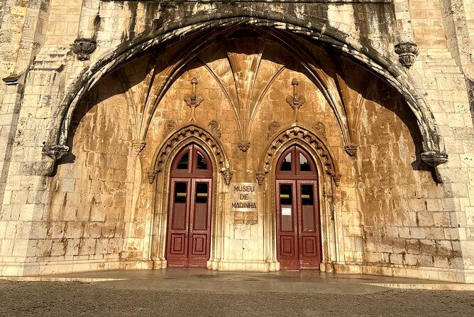lisbon-belem-scavenger-hunt-and-sights-self-guided-tour