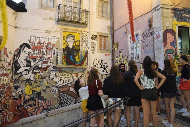 lisbon-fado-experience-walking-tour-dinner-and-live-music-show