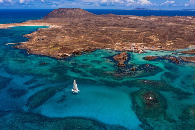 lobos-island-half-day-sailing-tour-with-lunch