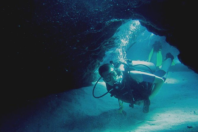 local-guided-dives-for-certified-licensed-divers