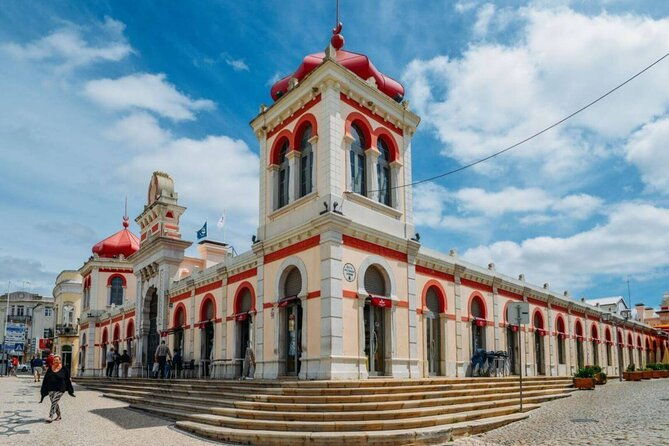 loule-market-and-town-half-day-bus-round-trip-from-albufeira