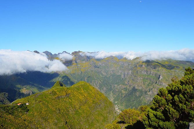 madeira-peaks-mountain-walk