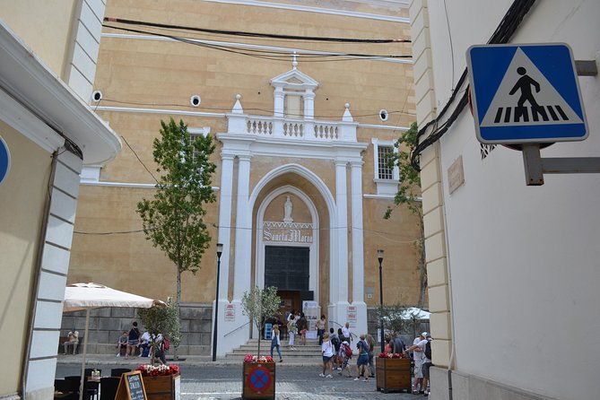 mahon-surroundings