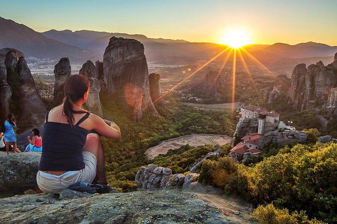majestic-sunset-meteora-tour-with-local-guide