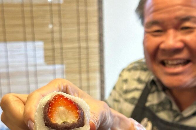 mochi-sweets-making-class-in-tokyo