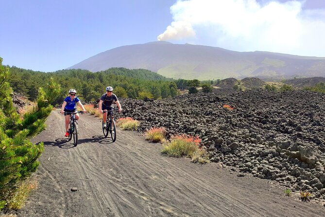 mountain-biking-etna-by-mtb-or-e-bike