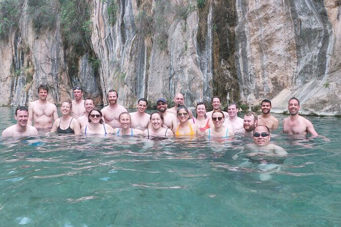 mountain-hike-thermal-springs-private-full-day-tour